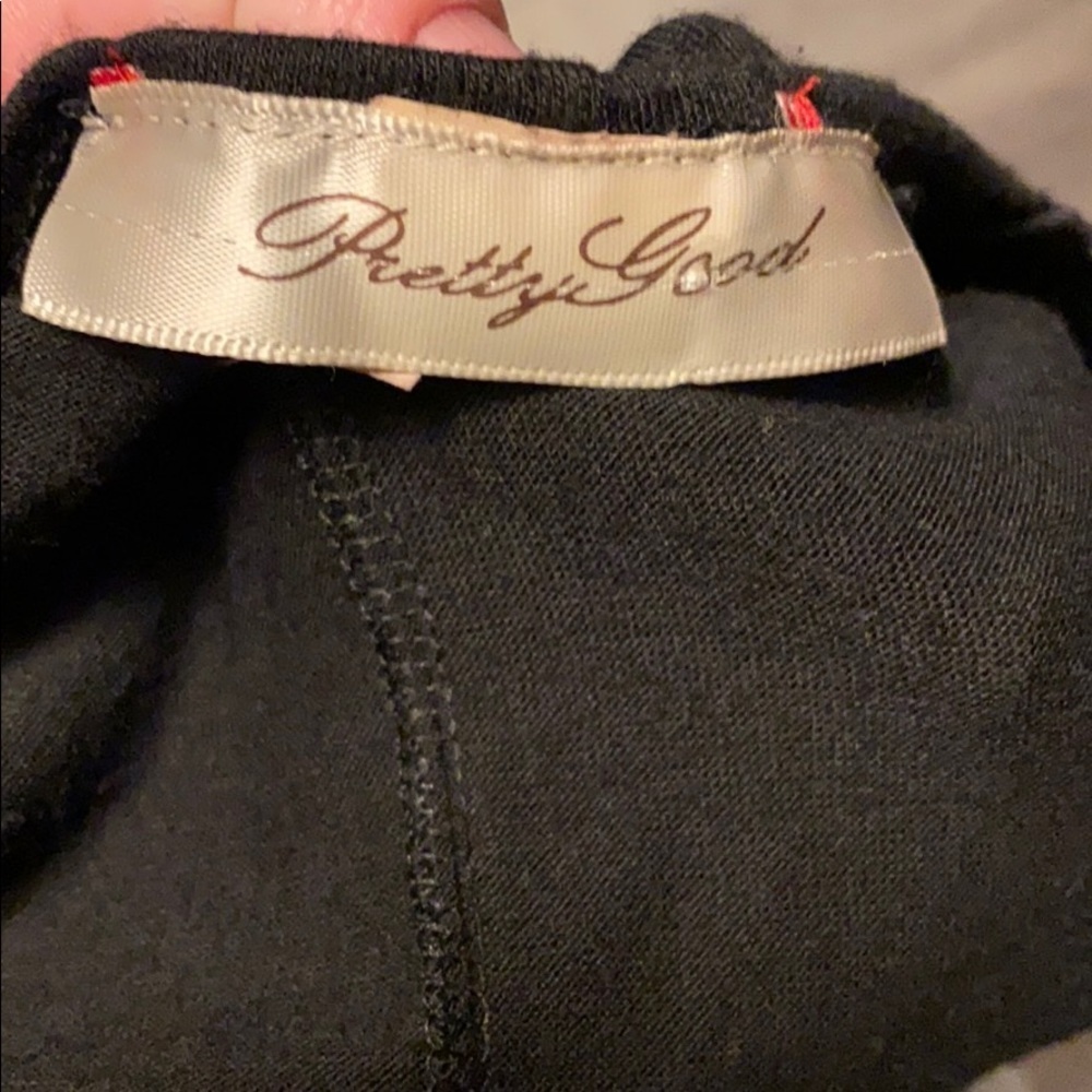 Small black zipper top - Picture 4 of 4